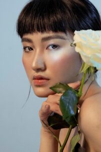 30代女性に人気の韓国コスメでニキビ跡に効果的な化粧水は？