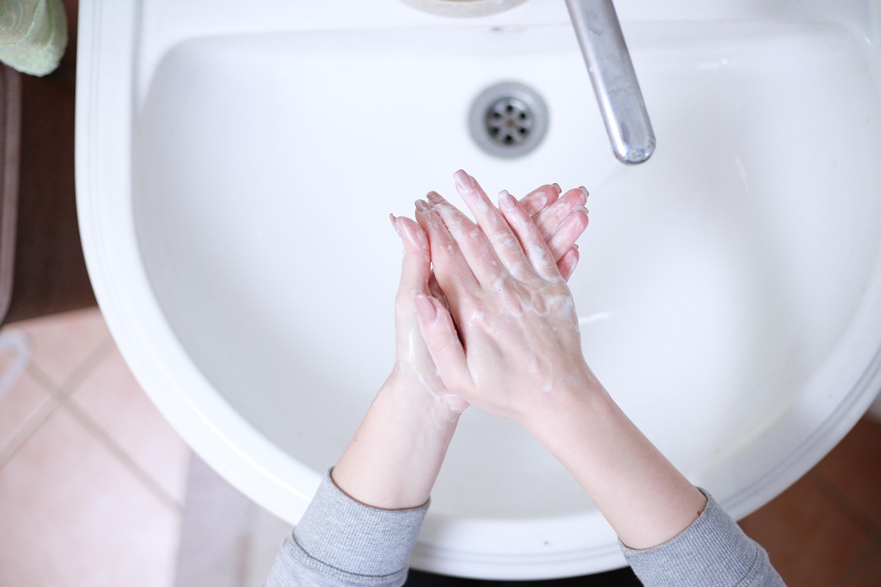 30代女性におすすめのニキビ跡対策化粧水は防腐剤やパラベンが含まれていない？