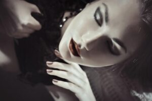 ニキビ跡の赤みを改善するオイルフリー導入化粧水の口コミは？