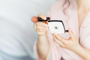 ニキビ跡や毛穴に効果的な化粧水の医薬部外品口コミは？